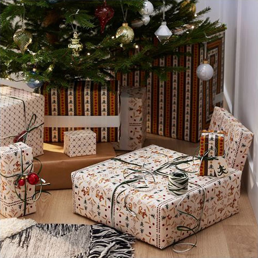 IKEA sowgat gaplamak üçin kagyz